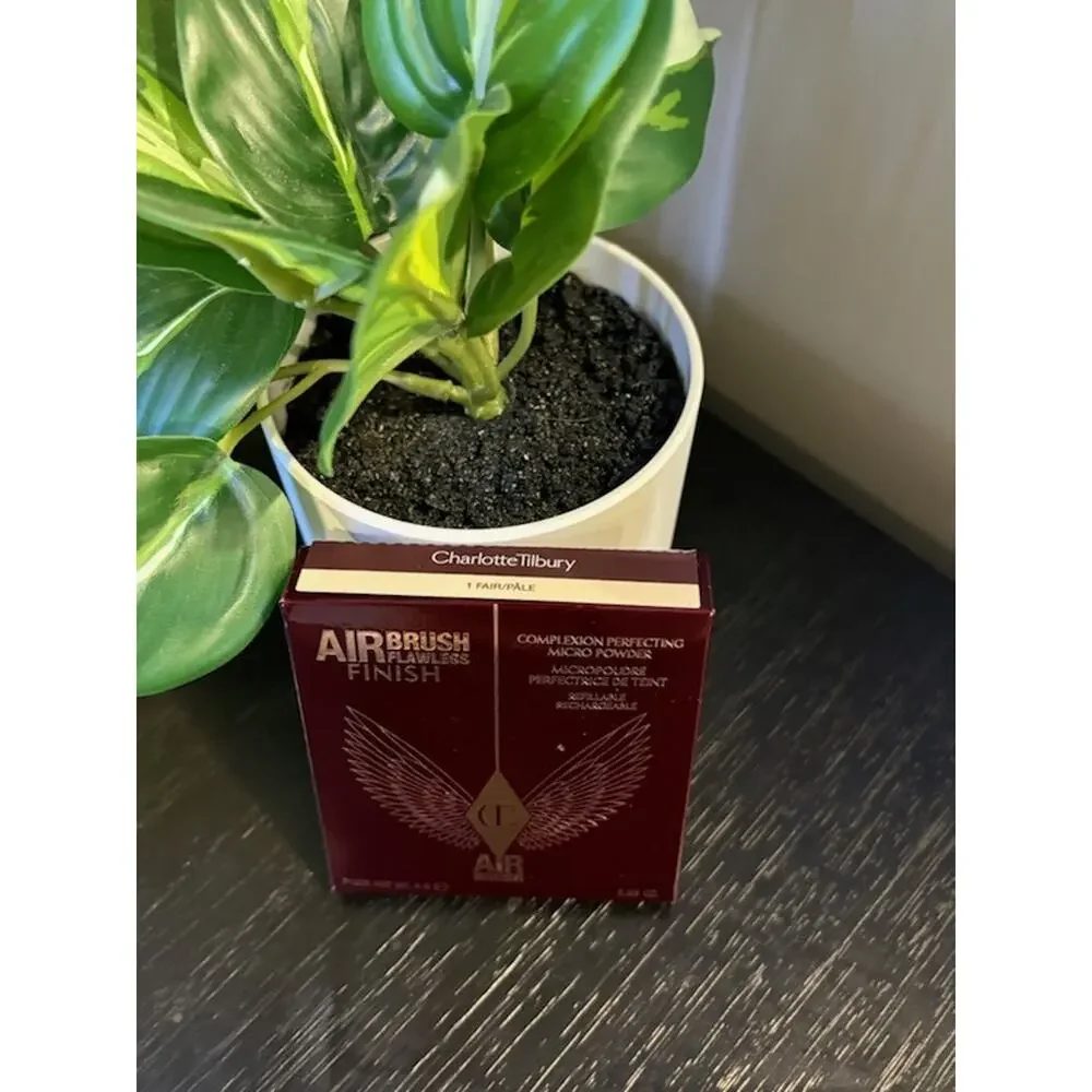 Charlotte Tilbury Airbrush Flawless Finish Setting Powder